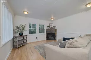 11251 SW Capitol Hwy, Portland, OR 97219 - Photo 4