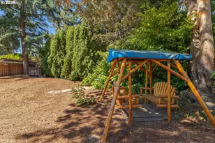 11495 SW Springwood Dr, Tigard, OR 97223 - Photo 42