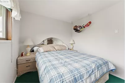 1865 7th St, Columbia City, OR 97018 - Photo 16