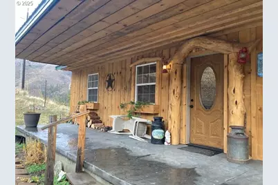 25404 Hwy 395, Canyon City, OR 97820 - Photo 24