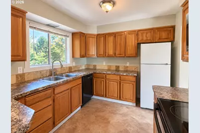 11505 SW Denney Rd, Beaverton, OR 97008 - Photo 8