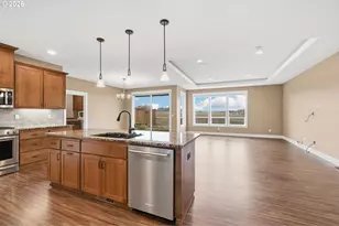 787 E Roosevelt St, Carlton, OR 97111 - Photo 4