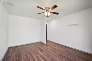 4703 Merlin St, Longview, WA 98632 - Photo 6