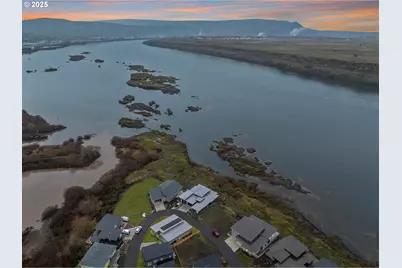 125 Southshore Ln, The Dalles, OR 97058 - Photo 6