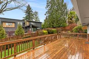 901 SW Maplecrest Ct, Portland, OR 97219 - Photo 34