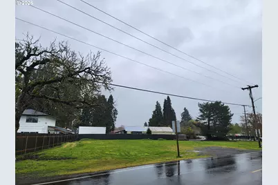 5010 Windsor Island Rd, Keizer, OR 97303 - Photo 2