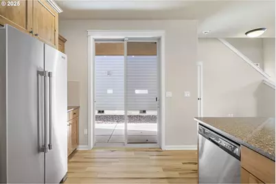 20745 NE Comet Ln, Bend, OR 97701 - Photo 8