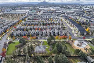 20745 NE Comet Ln, Bend, OR 97701 - Photo 38