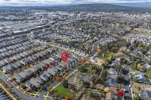 20745 NE Comet Ln, Bend, OR 97701 - Photo 48