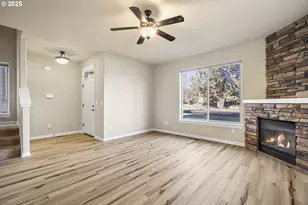20745 NE Comet Ln, Bend, OR 97701 - Photo 32