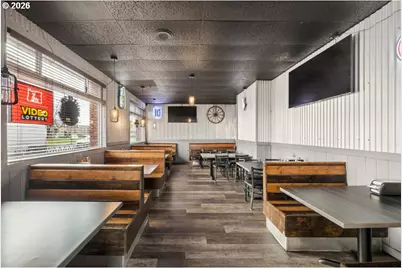 2015 1st St, Tillamook, OR 97141 - Photo 10