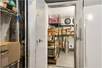 2015 1st St, Tillamook, OR 97141 - Photo 26