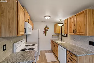 1519 Taney St, Eugene, OR 97402 - Photo 12