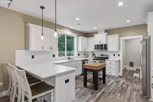 105 Andrew Ct, Castle Rock, WA 98611 - Photo 10