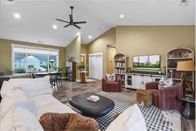 105 Andrew Ct, Castle Rock, WA 98611 - Photo 6