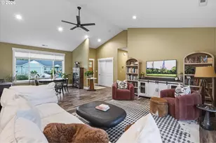 105 Andrew Ct, Castle Rock, WA 98611 - Photo 6