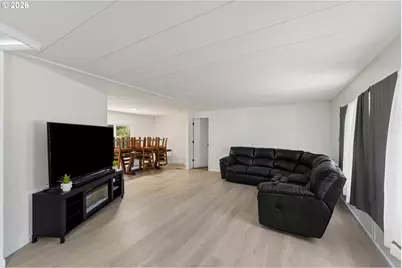 68964 Wildwood Rd, North Bend, OR 97459 - Photo 16
