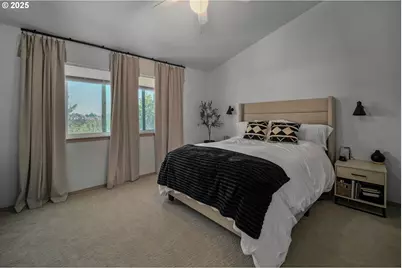 1530 Madelyn Ave, Salem, OR 97306 - Photo 22