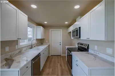 5321 Fox Ct, Salem, OR 97306 - Photo 10