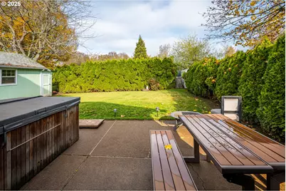 5282 Sugarpine Cir, Eugene, OR 97402 - Photo 28