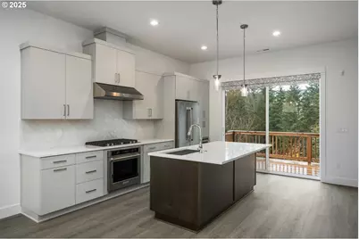 16005 NW Holman Way, Portland, OR 97229 - Photo 8