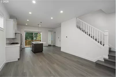 16005 NW Holman Way, Portland, OR 97229 - Photo 6