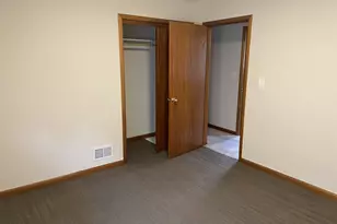 144 SE 85th Ave, Portland, OR 97216 - Photo 20