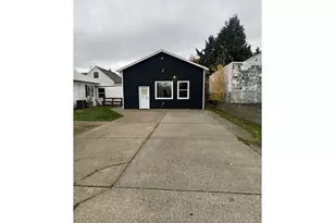 144 SE 85th Ave, Portland, OR 97216 - Photo 6