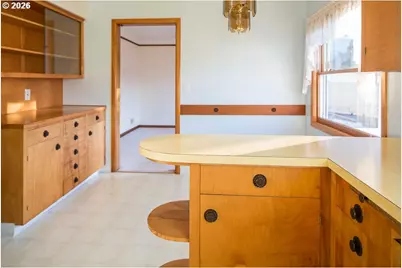 144 SE 85th Ave, Portland, OR 97216 - Photo 38