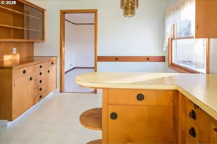 144 SE 85th Ave, Portland, OR 97216 - Photo 38