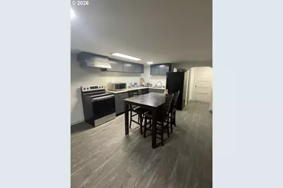 144 SE 85th Ave, Portland, OR 97216 - Photo 4