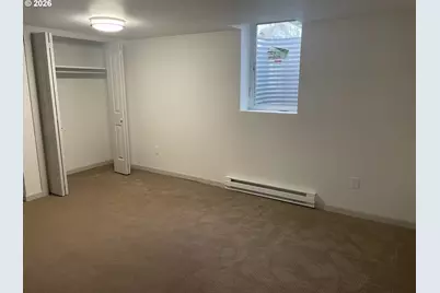 144 SE 85th Ave, Portland, OR 97216 - Photo 22