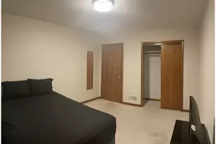 144 SE 85th Ave, Portland, OR 97216 - Photo 36