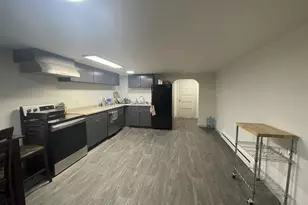 144 SE 85th Ave, Portland, OR 97216 - Photo 10