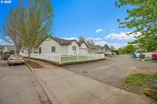 622 NW 29th Pl, Battle Ground, WA 98604 - Photo 4