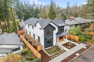 5215 SW Vacuna St, Portland, OR 97219 - Photo 12