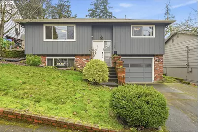 1330 SW Hume St, Portland, OR 97219 - Photo 1