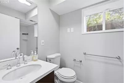 1330 SW Hume St, Portland, OR 97219 - Photo 26