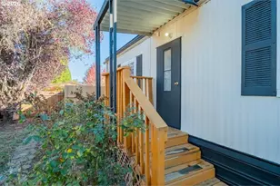 3551 Juniper St, Sweet Home, OR 97386 - Photo 2