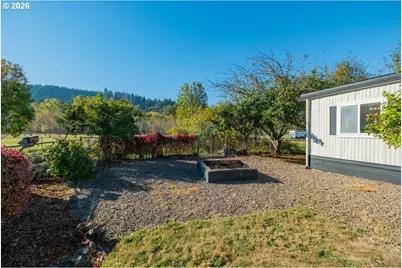 3551 Juniper St, Sweet Home, OR 97386 - Photo 4