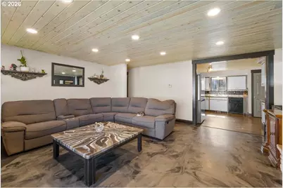 1408 Siskiyou Blvd, Medford, OR 97504 - Photo 4