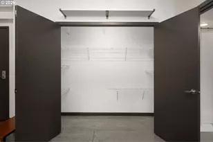 1030 NW 12th Ave, Portland, OR 97209 - Photo 20