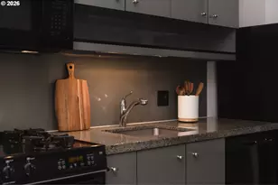 1030 NW 12th Ave, Portland, OR 97209 - Photo 14