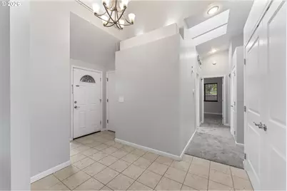 7945 SW Sorrento Rd, Beaverton, OR 97008 - Photo 4