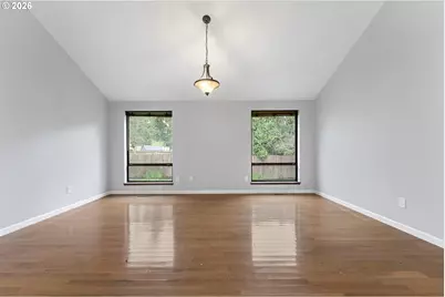 7945 SW Sorrento Rd, Beaverton, OR 97008 - Photo 8