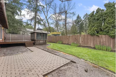 7945 SW Sorrento Rd, Beaverton, OR 97008 - Photo 34