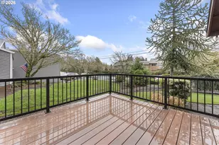 7945 SW Sorrento Rd, Beaverton, OR 97008 - Photo 32