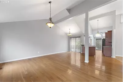 7945 SW Sorrento Rd, Beaverton, OR 97008 - Photo 10