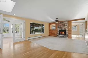 10241 NW 195th Ave, Hillsboro, OR 97124 - Photo 10