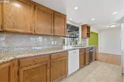 10241 NW 195th Ave, Hillsboro, OR 97124 - Photo 16